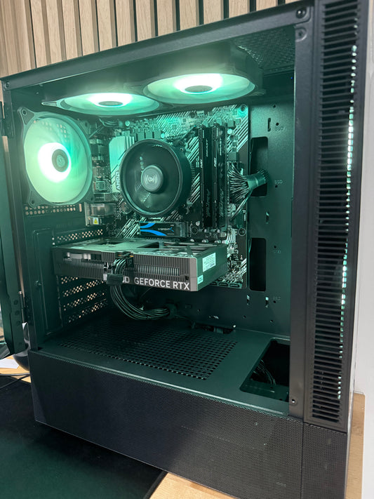 Titan X Custom Built Gaming PC ( Built to order)