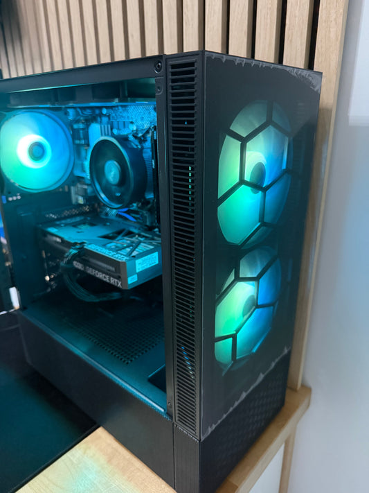 Titan V2 Custom Built Gaming PC (Built to order)